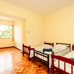 Simple Star Copacabana -
