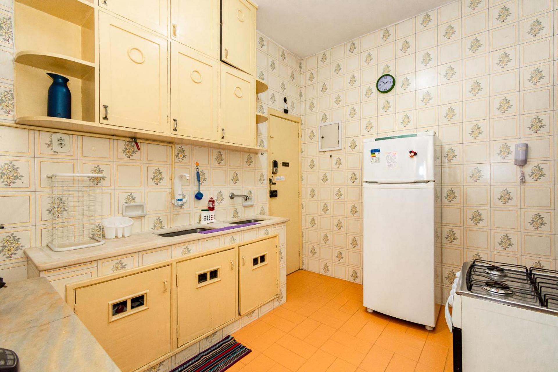 Simple Star Copacabana -